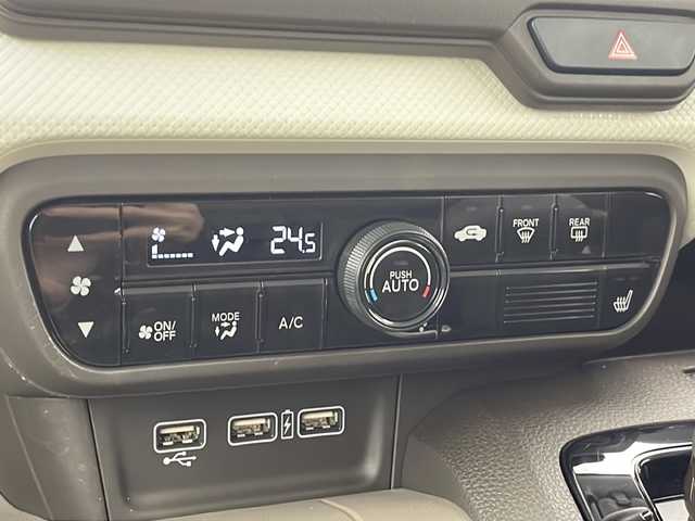 ホンダ Ｎ ＷＧＮ L ホンダセンシング 千葉県 2020(令2)年 0.6万km プラチナホワイトパール 純正ナビ/CD/BT/ホンダセンシング/レーダークルーズコントロール/レーンキープ/衝突軽減/クリアランスソナー/標識認識/オートハイビーム/LEDライト/ビルトインETC/前方ドラレコ/オートライト/フロアマット/スマートキー