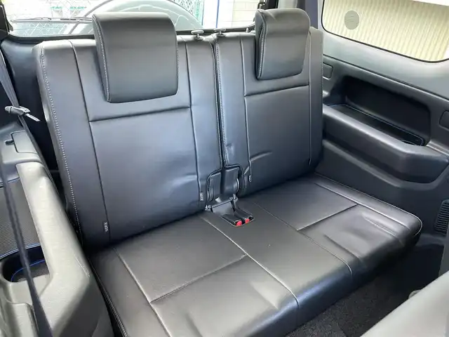 スズキ ジムニー ランドベンチャー 東京都 2018(平30)年 4.1万km ブルーイッシュブラックパール3 4WD　/５MT /エアコン /フルセグ /Bluetooth /CD/DVD再生　/ドラレコ　/ハーフレザーシート　/ETC　/パワーウィンドウ　/パワーステアリング　/フォグランプ　/スズキスポーツマッドフラップ　/牽引フック　