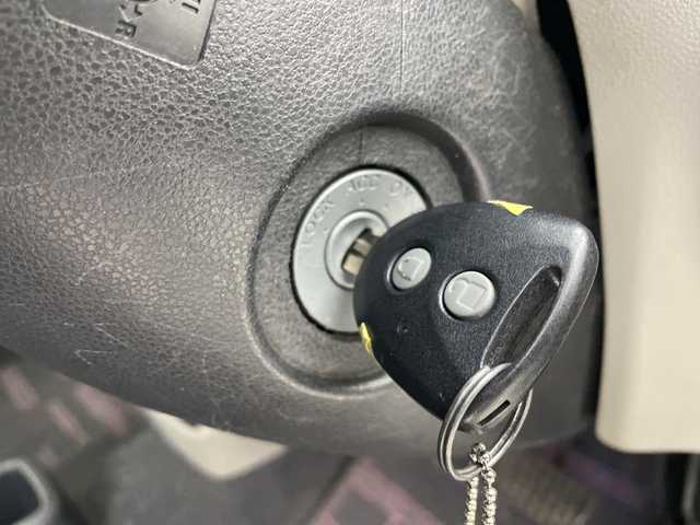 ダイハツ ミラ イース X 群馬県 2012(平24)年 12.6万km ブラックマイカメタリック 社外７型ナビ　ＡＭ／ＦＭ／ＣＤ／ＤＶＤ　ＡＣ　電動格納ミラー　パワーステアリング　パワーウィンドウ　リモコンキー　社外ＥＴＣ　社外フロアマット　ハロゲンヘッドライト