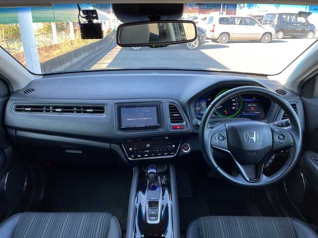 ホンダ ヴェゼル ハイブリッド Z 茨城県 2014(平26)年 5.6万km モルフォブルーP 社外ナビ/Bluetooth/フルセグTV/ドライブレコーダー/ETC/ハーフレザーシート/シートヒーター/横滑り防止装置/衝突軽減システム/オートライト/LEDヘッドライト/純正OPモデューロエアロパーツ/保証書/取扱説明書