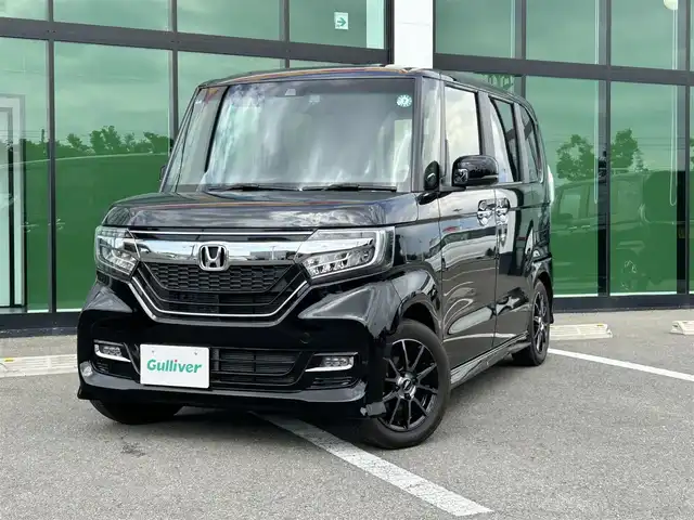 ホンダ Ｎ ＢＯＸ カスタム G L ターボ ホンダセンシング 和歌山県 2019(令1)年 0.9万km クリスタルブラックパール 純正ナビ/バックカメラ/(BT/CD/DVD/USB)/衝突軽減ブレーキ/アダプティブクルーズコントロール/レーンキープアシスト/コーナーセンサー/横滑り防止機能/両側パワースライドドア/パドルシフト/純正アルミホイール/アイドリングストップ/ウインカー付きドアミラー/革巻きステアリング/LEDヘッドライト/フォグランプ/オートライト/オートマチックハイビーム