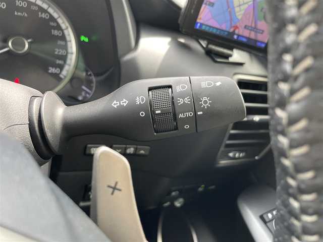 レクサス ＮＸ 300 Fスポーツ 福岡県 2018(平30)年 4.8万km ホワイトノーヴァガラスフレーク レーンキープアシスト/衝突被害軽減システム/パーキングアシスト/全方位ドラレコ/ブラインドスポットモニター/追従クルーズコントロール/純正ナビ/フルセグTV（AM.FM.CD）/Bluetooth/ビルドイン２．０ETC/純正AW/純正フロアマット/電動リアゲート/電動格納サードシート/シートヒーター/エアシート/パワーシート/シートメモリー/ステアリングヒーター/パノラミックビューモニター/USB２コ