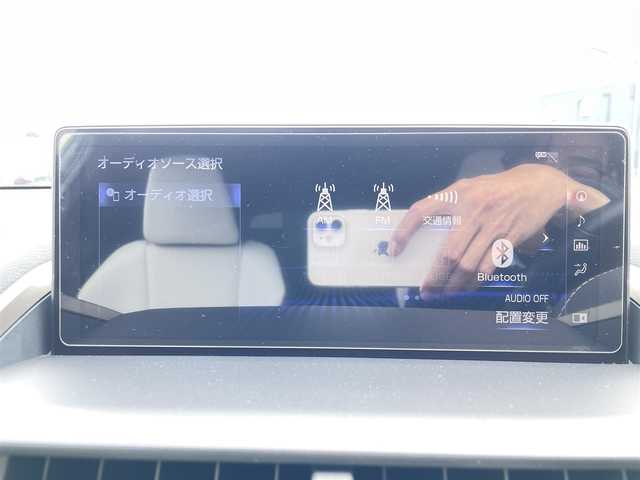 レクサス ＮＸ 300 Fスポーツ 福岡県 2018(平30)年 4.8万km ホワイトノーヴァガラスフレーク レーンキープアシスト/衝突被害軽減システム/パーキングアシスト/全方位ドラレコ/ブラインドスポットモニター/追従クルーズコントロール/純正ナビ/フルセグTV（AM.FM.CD）/Bluetooth/ビルドイン２．０ETC/純正AW/純正フロアマット/電動リアゲート/電動格納サードシート/シートヒーター/エアシート/パワーシート/シートメモリー/ステアリングヒーター/パノラミックビューモニター/USB２コ