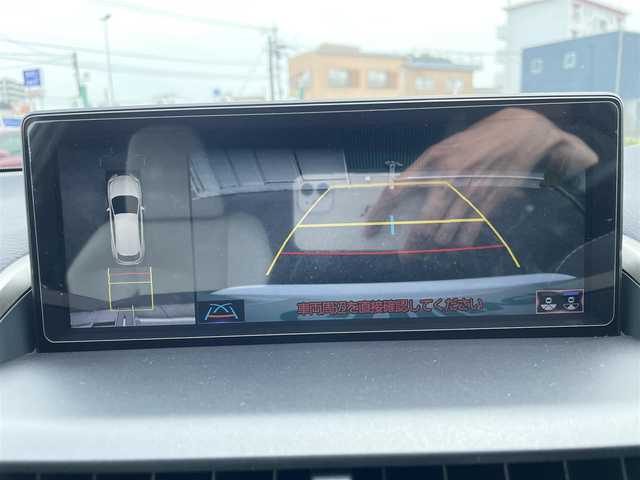 レクサス ＮＸ 300 Fスポーツ 福岡県 2018(平30)年 4.8万km ホワイトノーヴァガラスフレーク レーンキープアシスト/衝突被害軽減システム/パーキングアシスト/全方位ドラレコ/ブラインドスポットモニター/追従クルーズコントロール/純正ナビ/フルセグTV（AM.FM.CD）/Bluetooth/ビルドイン２．０ETC/純正AW/純正フロアマット/電動リアゲート/電動格納サードシート/シートヒーター/エアシート/パワーシート/シートメモリー/ステアリングヒーター/パノラミックビューモニター/USB２コ