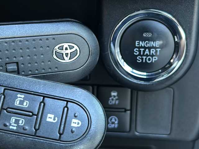 トヨタ タンク カスタムG－T 埼玉県 2017(平29)年 9.1万km ブラックマイカメタリック (株)IDOMが運営する【じしゃロン熊谷店】の自社ローン専用車両になりますこちらは現金またはオートローンご利用時の価格です。自社ローンご希望の方は別途その旨お申付け下さい/社外ナビ　AVIC-RW910/（フルセグTV/Bluetooth/CD/DVD/AM/FM）/ETC/ドライブレコーダー/バックカメラ/両側パワースライドドア/クルーズコントロール/スマートアシスト/・衝突警報機能/・衝突回避支援ブレーキ機能/・誤発進抑制制御機能/・先行車発進お知らせ機能/アイドリングストップ/ステアリングスイッチ/ウインカーミラー/ドアバイザー/純正フロアマット/車両取扱説明書/保証書