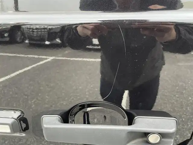 メルセデス・ベンツ ゲレンデヴァーゲン Ｇ３５０ｄ AMGライン 千葉県 2020(令2)年 5.3万km オブシディアンブラック AMGライン/ラグジュアリーパッケージ/純正ナビ【フルセグTV/BT/SD/USB】/純正20インチアルミホイール/サイドストリップライン/サンルーフ/ブルメスターサウンド/パドルシフト/アンビエントライト/3ゾーンクライメートコントロール/前席パワーシート（メモリー付）/全席シートヒーター/全方位・フロント・サイド・バックカメラ/前後コーナーセンサー/前後ドライブレコーダー/アダプティブクルーズコントロール/デフロック/アイドリングストップ/道路標識アシスト/アクティブブレーキアシスト/アテンションアシスト/レーンキーピングアシスト/ブラインドスポットアシスト/ダイナミックセレクト/保証書/取説/スペアキー