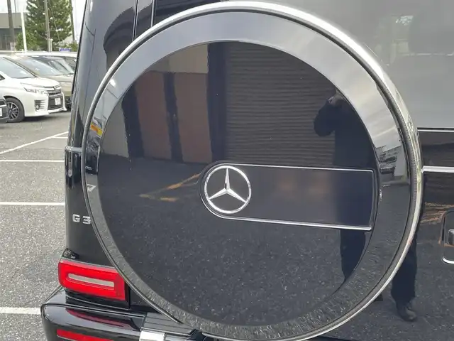 メルセデス・ベンツ ゲレンデヴァーゲン Ｇ３５０ｄ AMGライン 千葉県 2020(令2)年 5.3万km オブシディアンブラック AMGライン/ラグジュアリーパッケージ/純正ナビ【フルセグTV/BT/SD/USB】/純正20インチアルミホイール/サイドストリップライン/サンルーフ/ブルメスターサウンド/パドルシフト/アンビエントライト/3ゾーンクライメートコントロール/前席パワーシート（メモリー付）/全席シートヒーター/全方位・フロント・サイド・バックカメラ/前後コーナーセンサー/前後ドライブレコーダー/アダプティブクルーズコントロール/デフロック/アイドリングストップ/道路標識アシスト/アクティブブレーキアシスト/アテンションアシスト/レーンキーピングアシスト/ブラインドスポットアシスト/ダイナミックセレクト/保証書/取説/スペアキー