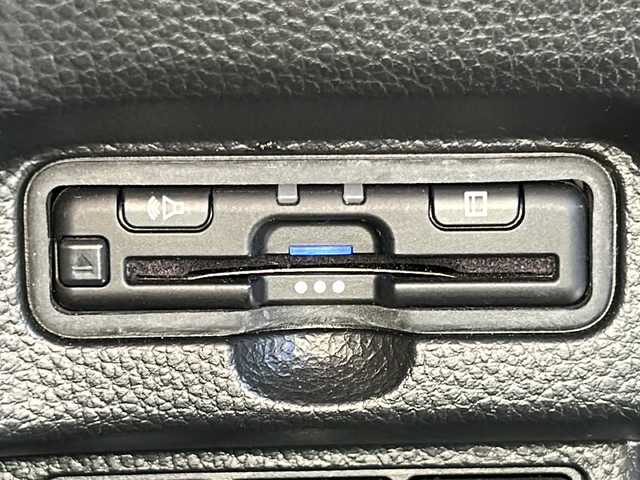 ホンダ Ｎ ＢＯＸ カスタム L 沖縄県 2021(令3)年 5.1万km ミッドナイトブルービームM 純正ナビ・Bluetooth・CD/バックカメラ/片側パワースライドドア/ドライブレコーダー/ETC/シートヒーター/オートライト/衝突軽減システム/レーンキープアシスト/電動格納ミラー/ステアリングスイッチ/LEDヘッドライト/リアロールサンシェード