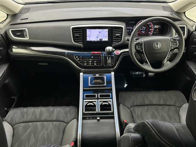 ホンダ オデッセイ アブソルート ホンダセンシング 宮城県 2019(平31)年 8.8万km クリスタルブラックパール イクリプスナビ/・バックカメラ/・BT接続/フルセグTV/・CD/DVD/純正AW車載/・スタッドレスタイヤ（215/55R17）/センターコンソールボックス/両側パワースライドドア/ホンダセンシング/・車線維持支援システム/・路外逸脱抑制機能/・アダプティブクルーズコントロール/LEDヘッドライト/・フォグランプ/ビルトインETC2.0/ドアバイザー/スマートキー