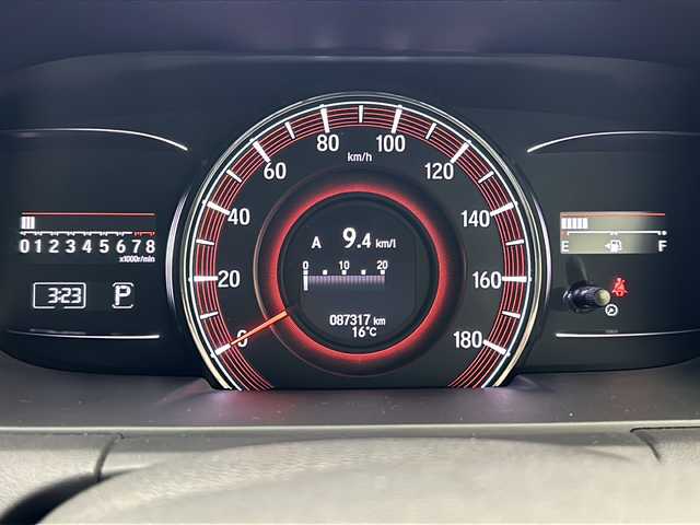 ホンダ オデッセイ アブソルート ホンダセンシング 宮城県 2019(平31)年 8.8万km クリスタルブラックパール イクリプスナビ/・バックカメラ/・BT接続/フルセグTV/・CD/DVD/純正AW車載/・スタッドレスタイヤ（215/55R17）/センターコンソールボックス/両側パワースライドドア/ホンダセンシング/・車線維持支援システム/・路外逸脱抑制機能/・アダプティブクルーズコントロール/LEDヘッドライト/・フォグランプ/ビルトインETC2.0/ドアバイザー/スマートキー