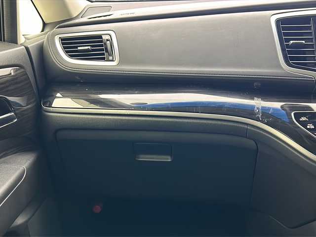 ホンダ オデッセイ アブソルート ホンダセンシング 宮城県 2019(平31)年 8.8万km クリスタルブラックパール イクリプスナビ/・バックカメラ/・BT接続/フルセグTV/・CD/DVD/純正AW車載/・スタッドレスタイヤ（215/55R17）/センターコンソールボックス/両側パワースライドドア/ホンダセンシング/・車線維持支援システム/・路外逸脱抑制機能/・アダプティブクルーズコントロール/LEDヘッドライト/・フォグランプ/ビルトインETC2.0/ドアバイザー/スマートキー