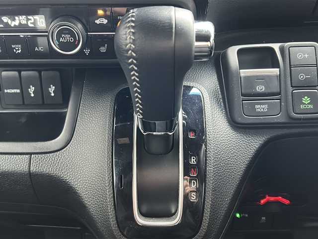 ホンダ Ｎ ＢＯＸ カスタム L ターボ 鳥取県 2023(令5)年 4.4万km クリスタルブラックパール スマートキー/ハーフレザーシート/両側パワースライド/デジタルインナーミラー/社外９インチディスプレイ/appleCARplay/HDMI/USB入力/バックカメラ/ドライブレコーダー/プリクラッシュ/レーンデパーチャー/アダクティブクルーズ/バックソナー/パドルシフト/イオンエアコン/オートライト/LEDヘッドライト/LEDフォグ/ETCユニット/保証書・取説