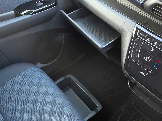 日産 デイズ HWS G ターボ プロパイロットED 山口県 2022(令4)年 2.4万km ブラック プロパイロット/・インテリジェントエマージェンシーブレーキ/・インテリジェントFCW/・踏み間違え防止アシスト/・インテリジェントアラウンドビューモニター/・エマージェンシーストップシグナル/・SOSコール/・ハイビームアシスト/・インテリジェントオートライトシステム/・インテリジェントLI＋LDW/・先行車発進お知らせ/・インテリジェントDA/・標識検知機能/・オートブレーキホールド/・電動パーキングブレーキ/純正LEDヘッドライト/純正15インチアルミホイール/純正フロアマット/取扱説明書/プッシュスタート/スマートキー