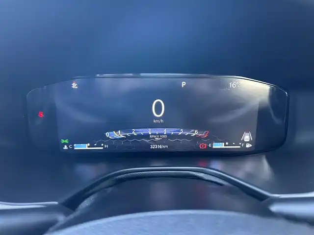 クライスラー・ジープ ジープ コンパス リミテッド 石川県 2024(令6)年 3.3万km パール 純正ナビ/フルセグ/シートヒーター　D/N/パワーシート　D/N/ハンドルヒーター/ポジションメモリー/リアパワーゲート/ドアバイザー/純正フロアマット/ミラーヒーター/パークセンス/アクティブレーンマネジメント/ACC/BSM/トラフィックサインアシスト/ハイウェイアシスト/ドライバーアテンションアラート/アルパインサウンドシステム/スペアタイヤ/トノカバー