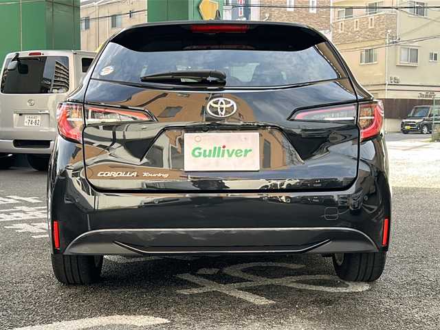 トヨタ カローラツーリング S 大阪府 2022(令4)年 4.8万km ブラックマイカ ワンオーナー/純正9インチナビ/純正ディスプレイオーディオ/Bluetooth/DVD再生/バックカメラ/衝突軽減ブレーキ/車線逸脱警報/レーダークルーズコントロール/オートハイビーム/ステアリングヒーター/フロントシートヒーター/スマートキー/プッシュスタート/ドラレコ/ビルトインETC/純正LEDライト/保証書/取扱説明書