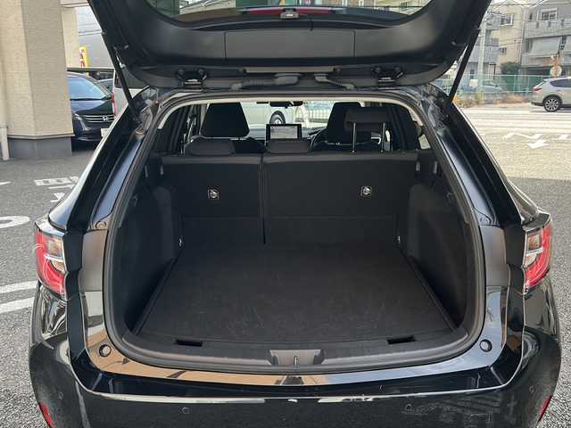 トヨタ カローラツーリング S 大阪府 2022(令4)年 4.8万km ブラックマイカ ワンオーナー/純正9インチナビ/純正ディスプレイオーディオ/Bluetooth/DVD再生/バックカメラ/衝突軽減ブレーキ/車線逸脱警報/レーダークルーズコントロール/オートハイビーム/ステアリングヒーター/フロントシートヒーター/スマートキー/プッシュスタート/ドラレコ/ビルトインETC/純正LEDライト/保証書/取扱説明書