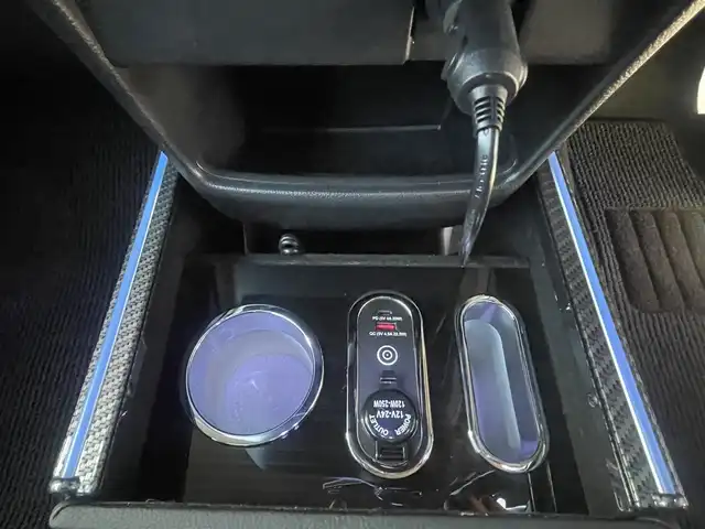 ホンダ Ｎ ＢＯＸ スラッシュ G ターボ Aパッケージ 愛知県 2015(平27)年 7.8万km ガンＭⅡ (株)IDOMが運営する【じしゃロン名古屋鳴海店】の自社ローン専用車両になります。こちらは現金またはオートローンご利用の価格です。自社ローンご希望の方は別途その旨お申し付けください。/フルセグテレビ/ETC/バックカメラ/ウィンカーミラー/ドアバイザー/プッシュスタート/スマートキー