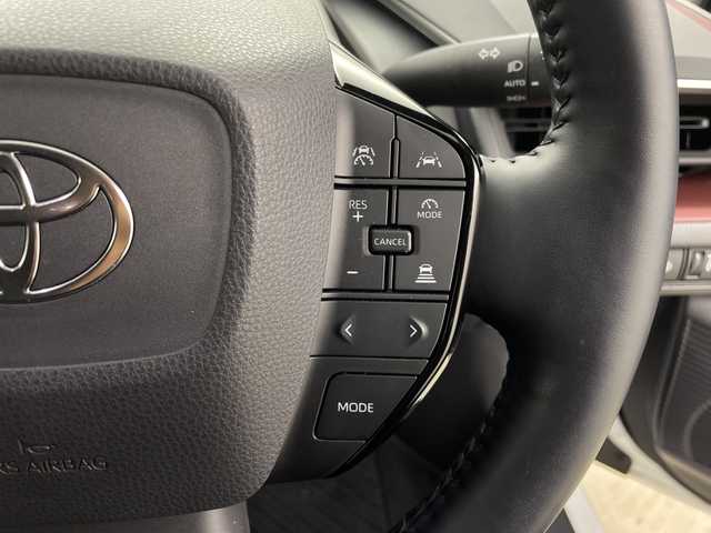 トヨタ プリウス Z 鹿児島県 2023(令5)年 1.3万km プラチナホワイトパールマイカ ワンオーナー/純正12.3型ディスプレイオーディオ/トヨタチームメイト（アドバンストパーク）/パノラミックビューモニター/黒革シート/パワーシート/シートヒーター/ベンチレーション/ステアリングヒーター/パワーバックドア/セーフティセンス/・プリクラッシュセーフティ/・レーントレーシングアシスト/・レーダークルーズコントロール/・アダプティブハイビーム/・プロアクティブドライビングアシスト/ブラインドスポットモニター/パーキングサポートブレーキ/AC100V/1500W電源/ETC2.0/USB入力端子/純正19インチアルミホイール（195/50/R19)/エアバック（運転席/助手席/サイド）