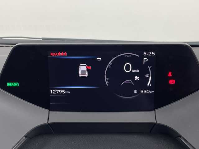 トヨタ プリウス Z 鹿児島県 2023(令5)年 1.3万km プラチナホワイトパールマイカ ワンオーナー/純正12.3型ディスプレイオーディオ/トヨタチームメイト（アドバンストパーク）/パノラミックビューモニター/黒革シート/パワーシート/シートヒーター/ベンチレーション/ステアリングヒーター/パワーバックドア/セーフティセンス/・プリクラッシュセーフティ/・レーントレーシングアシスト/・レーダークルーズコントロール/・アダプティブハイビーム/・プロアクティブドライビングアシスト/ブラインドスポットモニター/パーキングサポートブレーキ/AC100V/1500W電源/ETC2.0/USB入力端子/純正19インチアルミホイール（195/50/R19)/エアバック（運転席/助手席/サイド）