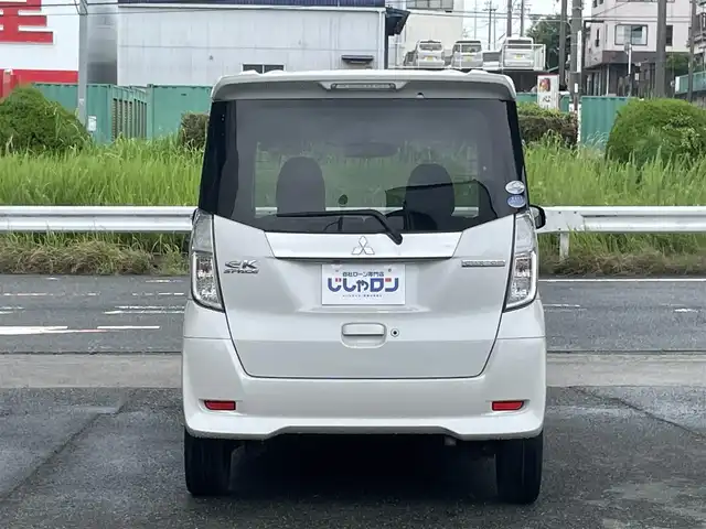 三菱 ｅＫスペース カスタムT 愛知県 2015(平27)年 7.1万km シルキーホワイト (株)IDOMが運営する【じしゃロン豊川店】の自社ローン専用車両になります。こちらは現金またはオートローンご利用時の価格です。自社ローンご希望の方は別途その旨お申付け下さい/社外ナビ/フルセグTV/両側パワースライドドア/バックモニター/ターボ/HIDヘッドランプ/オートライト/純正１５インチアルミホイール/後席サンシェード/革巻きステアリングホイール/オートエアコン/リアサーキュレーター/エンジンスイッチ/キーレスオペレーションシステム/SRSエアバック（運転席・助手席・サイド）