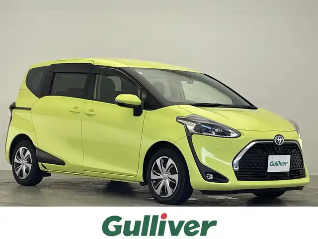 トヨタ シエンタ ハイブリッド ファンベースG クエロ 滋賀県 2020(令2)年 4.2万km エアーイエロー 純正９インチナビ/【Bluetooth/CD/DVD/フルセグTV】/クルーズコントロール/AC100V電源/両側パワースライドドア/前後コーナーセンサー/D/N席シートヒーター/ステアリングヒーター/ビルトインETC/前後ドライブレコーダー/プッシュスタート/スマートキー/ステアリングリモコン
