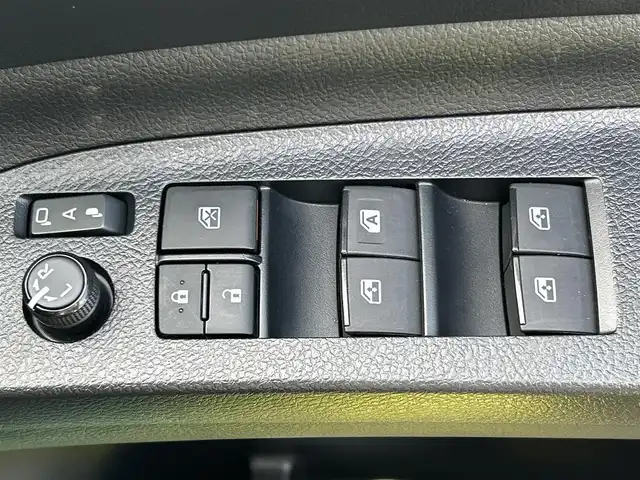トヨタ シエンタ ハイブリッド ファンベースG クエロ 滋賀県 2020(令2)年 4.2万km エアーイエロー 純正９インチナビ/【Bluetooth/CD/DVD/フルセグTV】/クルーズコントロール/AC100V電源/両側パワースライドドア/前後コーナーセンサー/D/N席シートヒーター/ステアリングヒーター/ビルトインETC/前後ドライブレコーダー/プッシュスタート/スマートキー/ステアリングリモコン