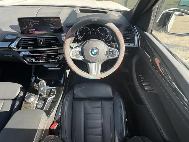 ＢＭＷ Ｘ３ xDrive20d Mスポーツ 石川県 2018(平30)年 4.8万km 白 ハイラインパッケージ/イノベーションパッケージ/黒革シート/純正ナビ/フルセグTV/全方位カメラ/ETC/アダプティブクルーズコントロール/ブラインドスポットモニター/置くだけ充電/全席シートヒーター/パワーシート（D+N席）/シートメモリー/パワーバックドア/ルーフレール/アンチロック・ブレーキ・システム/衝突被害軽減システム/横滑り防止装置/前後コーナーセンサー/レーンキープアシスト/盗難防止装置/ダウンヒルアシストコントロール/パーキングアシスト/アイドリングストップ/純正アルミホイール/スマートキー
