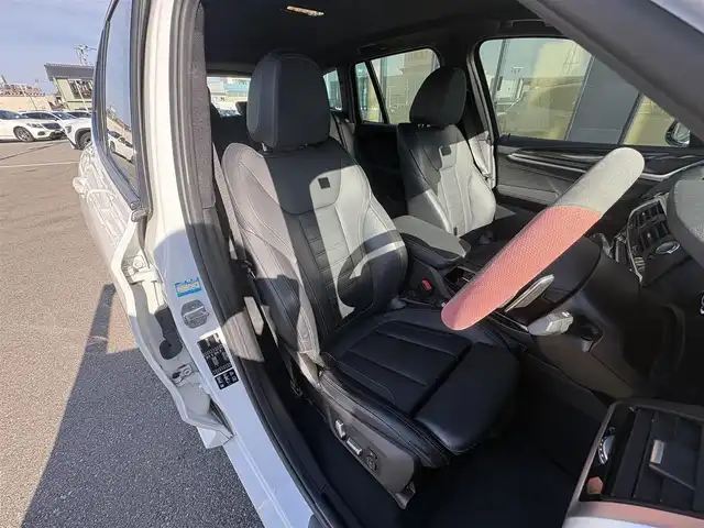 ＢＭＷ Ｘ３ xDrive20d Mスポーツ 石川県 2018(平30)年 4.8万km 白 ハイラインパッケージ/イノベーションパッケージ/黒革シート/純正ナビ/フルセグTV/全方位カメラ/ETC/アダプティブクルーズコントロール/ブラインドスポットモニター/置くだけ充電/全席シートヒーター/パワーシート（D+N席）/シートメモリー/パワーバックドア/ルーフレール/アンチロック・ブレーキ・システム/衝突被害軽減システム/横滑り防止装置/前後コーナーセンサー/レーンキープアシスト/盗難防止装置/ダウンヒルアシストコントロール/パーキングアシスト/アイドリングストップ/純正アルミホイール/スマートキー