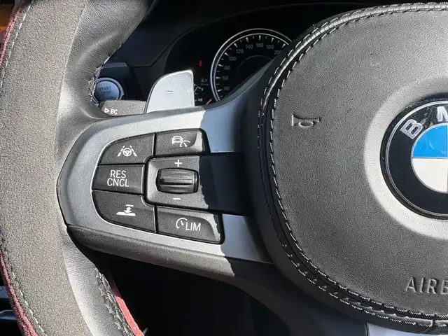 ＢＭＷ Ｘ３ xDrive20d Mスポーツ 石川県 2018(平30)年 4.8万km 白 ハイラインパッケージ/イノベーションパッケージ/黒革シート/純正ナビ/フルセグTV/全方位カメラ/ETC/アダプティブクルーズコントロール/ブラインドスポットモニター/置くだけ充電/全席シートヒーター/パワーシート（D+N席）/シートメモリー/パワーバックドア/ルーフレール/アンチロック・ブレーキ・システム/衝突被害軽減システム/横滑り防止装置/前後コーナーセンサー/レーンキープアシスト/盗難防止装置/ダウンヒルアシストコントロール/パーキングアシスト/アイドリングストップ/純正アルミホイール/スマートキー