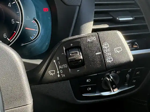 ＢＭＷ Ｘ３ xDrive20d Mスポーツ 石川県 2018(平30)年 4.8万km 白 ハイラインパッケージ/イノベーションパッケージ/黒革シート/純正ナビ/フルセグTV/全方位カメラ/ETC/アダプティブクルーズコントロール/ブラインドスポットモニター/置くだけ充電/全席シートヒーター/パワーシート（D+N席）/シートメモリー/パワーバックドア/ルーフレール/アンチロック・ブレーキ・システム/衝突被害軽減システム/横滑り防止装置/前後コーナーセンサー/レーンキープアシスト/盗難防止装置/ダウンヒルアシストコントロール/パーキングアシスト/アイドリングストップ/純正アルミホイール/スマートキー