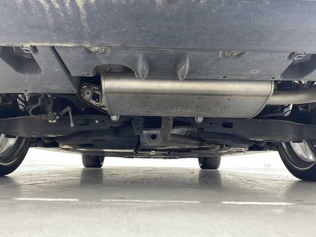 トヨタ プリウス ＰＨＶ S ナビパッケージ 茨城県 2017(平29)年 5.9万km ホワイトパールクリスタルシャイン 純正ナビ/・Bluetooth接続/・フルセグテレビ/・バックカメラ/・USB入力端子/ETC/ドライブレコーダー/社外ホイール/エアロパーツ（TRD)/LEDヘッドライト/純正フロアマット/アイドリングストップ/１００V充電/プラグインハイブリッド/ABS/横滑り防止装置/オートライト/盗難防止装置/レーンアシストキープ/カーテンエアバッグ