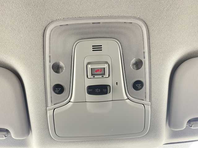 トヨタ プリウス ＰＨＶ S ナビパッケージ 茨城県 2017(平29)年 5.9万km ホワイトパールクリスタルシャイン 純正ナビ/・Bluetooth接続/・フルセグテレビ/・バックカメラ/・USB入力端子/ETC/ドライブレコーダー/社外ホイール/エアロパーツ（TRD)/LEDヘッドライト/純正フロアマット/アイドリングストップ/１００V充電/プラグインハイブリッド/ABS/横滑り防止装置/オートライト/盗難防止装置/レーンアシストキープ/カーテンエアバッグ