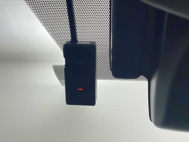 トヨタ プリウス ＰＨＶ S ナビパッケージ 茨城県 2017(平29)年 5.9万km ホワイトパールクリスタルシャイン 純正ナビ/・Bluetooth接続/・フルセグテレビ/・バックカメラ/・USB入力端子/ETC/ドライブレコーダー/社外ホイール/エアロパーツ（TRD)/LEDヘッドライト/純正フロアマット/アイドリングストップ/１００V充電/プラグインハイブリッド/ABS/横滑り防止装置/オートライト/盗難防止装置/レーンアシストキープ/カーテンエアバッグ