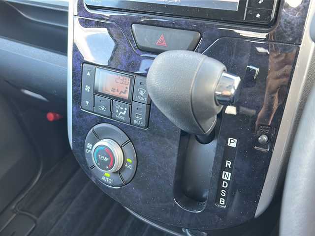 ダイハツ タント カスタム X トップED SA Ⅲ 富山県 2017(平29)年 3.9万km ブラックマイカメタリック 禁煙車/純正ナビ/バックカメラ/TV（フルセグ）/片側パワースライドドア/スマートキー/ハーフレザーシート/シートヒーター（運転席）/純正アルミホイール/純正フロアマット/プッシュスタート/オートマチックハイビーム/盗難防止装置/横滑り防止装置