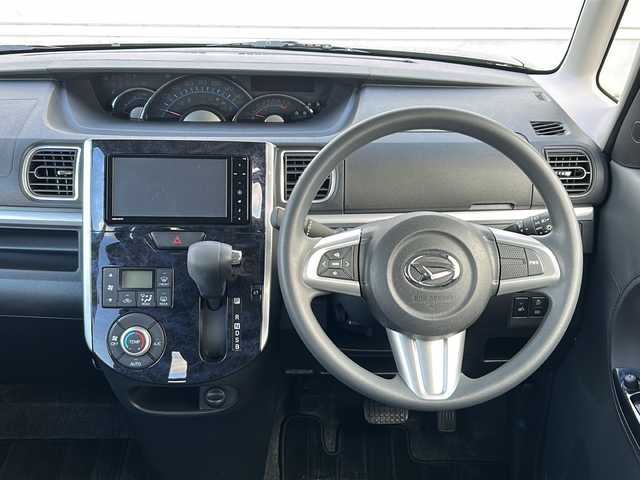 ダイハツ タント カスタム X トップED SA Ⅲ 富山県 2017(平29)年 3.9万km ブラックマイカメタリック 禁煙車/純正ナビ/バックカメラ/TV（フルセグ）/片側パワースライドドア/スマートキー/ハーフレザーシート/シートヒーター（運転席）/純正アルミホイール/純正フロアマット/プッシュスタート/オートマチックハイビーム/盗難防止装置/横滑り防止装置