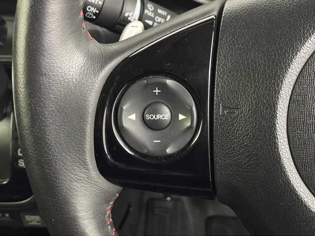 ホンダ Ｎ ＢＯＸ カスタム G ターボSSパッケージ 埼玉県 2017(平29)年 3.5万km 赤／黒 純正ナビ　VXM-174VFi/(Bluetooth/USB/CD/DVD/AM/FM)/地デジフルセグ/バックカメラ/ETC/クルーズコントロール/パドルシフト/運転席・助手席シートヒーター/車速連動バリアブル間欠ワイパー/あんしんパッケージ/・低速域衝突軽減ブレーキ/・誤発進抑制機能/・サイド・カーテンエアバッグ/360°スーパーUV・IRカットパッケージ/LEDフォグライト＋LEDポジションランプ＋フォグライトガーニッシュ/ロールサンシェード/両側パワースライドドア/プッシュスタート/ステアリングリモコン/ウィンカーミラー/純正フロアマット/純正ドアバイザー/純正15インチアルミホイール