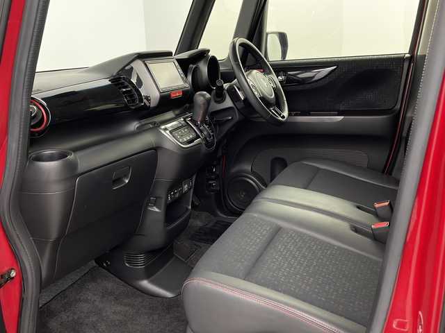 ホンダ Ｎ ＢＯＸ カスタム G ターボSSパッケージ 埼玉県 2017(平29)年 3.5万km 赤／黒 純正ナビ　VXM-174VFi/(Bluetooth/USB/CD/DVD/AM/FM)/地デジフルセグ/バックカメラ/ETC/クルーズコントロール/パドルシフト/運転席・助手席シートヒーター/車速連動バリアブル間欠ワイパー/あんしんパッケージ/・低速域衝突軽減ブレーキ/・誤発進抑制機能/・サイド・カーテンエアバッグ/360°スーパーUV・IRカットパッケージ/LEDフォグライト＋LEDポジションランプ＋フォグライトガーニッシュ/ロールサンシェード/両側パワースライドドア/プッシュスタート/ステアリングリモコン/ウィンカーミラー/純正フロアマット/純正ドアバイザー/純正15インチアルミホイール