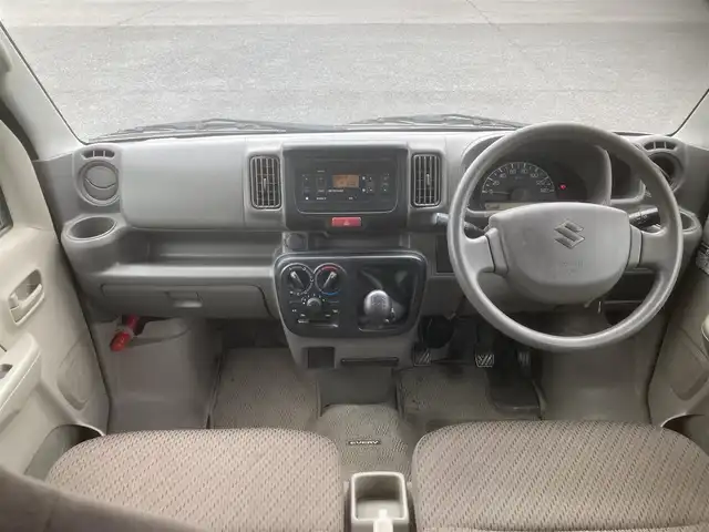 スズキ エブリイ PC リミテッド 埼玉県 2018(平30)年 9.7万km スペリアホワイト (株)IDOMが運営する【じしゃロン鳩ヶ谷店】の自社ローン専用車両になりますこちらは現金またはオートローンご利用時の価格です。自社ローンご希望の方は別途その旨お申付け下さい/登録時96995km/MT車/オーバーヘッドシェルフ/ハイルーフ/パワーステアリング/フロントパワーウィンドウ/CD/AUX/AM/FM/リモコンキー/スペア1本/純正フロアマット/ABS/盗難防止装置/ダブルエアバッグ/両側手動スライドドア/電動格納機能付きサイドミラー