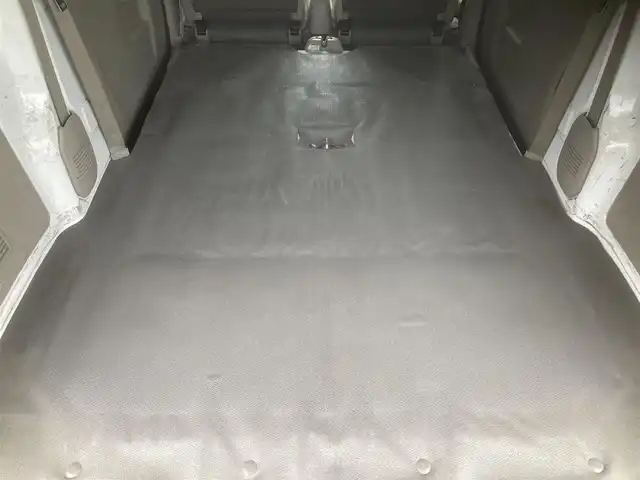 スズキ エブリイ PC リミテッド 埼玉県 2018(平30)年 9.7万km スペリアホワイト (株)IDOMが運営する【じしゃロン鳩ヶ谷店】の自社ローン専用車両になりますこちらは現金またはオートローンご利用時の価格です。自社ローンご希望の方は別途その旨お申付け下さい/登録時96995km/MT車/オーバーヘッドシェルフ/ハイルーフ/パワーステアリング/フロントパワーウィンドウ/CD/AUX/AM/FM/リモコンキー/スペア1本/純正フロアマット/ABS/盗難防止装置/ダブルエアバッグ/両側手動スライドドア/電動格納機能付きサイドミラー