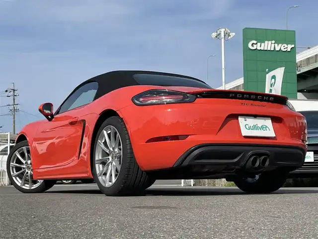ポルシェ ７１８ボクスター 愛知県 2017(平29)年 6.2万km オレンジ スポーツクロノパッケージ/純正ナビ/BT/USB/AUX/バックカメラ/ETC/純正19インチAW/ハーフレザーシート/前席シートヒーター/オートライト/純正フロアマット/取説、保証書/スペアキー