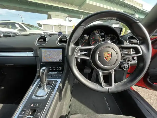 ポルシェ ７１８ボクスター 愛知県 2017(平29)年 6.2万km オレンジ スポーツクロノパッケージ/純正ナビ/BT/USB/AUX/バックカメラ/ETC/純正19インチAW/ハーフレザーシート/前席シートヒーター/オートライト/純正フロアマット/取説、保証書/スペアキー
