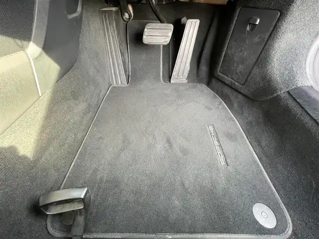 ポルシェ ７１８ボクスター 愛知県 2017(平29)年 6.2万km オレンジ スポーツクロノパッケージ/純正ナビ/BT/USB/AUX/バックカメラ/ETC/純正19インチAW/ハーフレザーシート/前席シートヒーター/オートライト/純正フロアマット/取説、保証書/スペアキー