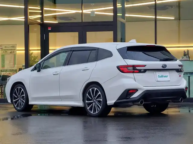 スバル レヴォーグ 1．8STIスポーツ EX 東京都 2021(令3)年 0.6万km セラミックホワイト アイサイトX/純正ナビ/　・フルセグTV/　・Bluetooth接続/　・Apple　Carplay/　・Android　Auto/　・USB/　・AM/FMラジオ/フロント/サイド/リヤカメラ/ビルトインETC/純正ドライブレコーダー/本革シート/シートヒーター/パワーシート/LEDデイライナー/ドアバイザー/純正18インチアルミ/純正フロアマット/プッシュスタート/スマートキー×２/LEDヘッドライト/保証書/取扱説明書