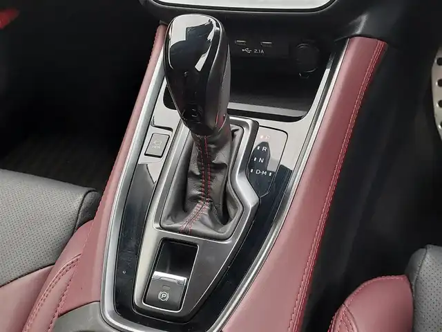 スバル レヴォーグ 1．8STIスポーツ EX 東京都 2021(令3)年 0.6万km セラミックホワイト アイサイトX/純正ナビ/　・フルセグTV/　・Bluetooth接続/　・Apple　Carplay/　・Android　Auto/　・USB/　・AM/FMラジオ/フロント/サイド/リヤカメラ/ビルトインETC/純正ドライブレコーダー/本革シート/シートヒーター/パワーシート/LEDデイライナー/ドアバイザー/純正18インチアルミ/純正フロアマット/プッシュスタート/スマートキー×２/LEDヘッドライト/保証書/取扱説明書