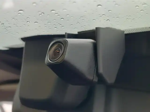 スバル レヴォーグ 1．8STIスポーツ EX 東京都 2021(令3)年 0.6万km セラミックホワイト アイサイトX/純正ナビ/　・フルセグTV/　・Bluetooth接続/　・Apple　Carplay/　・Android　Auto/　・USB/　・AM/FMラジオ/フロント/サイド/リヤカメラ/ビルトインETC/純正ドライブレコーダー/本革シート/シートヒーター/パワーシート/LEDデイライナー/ドアバイザー/純正18インチアルミ/純正フロアマット/プッシュスタート/スマートキー×２/LEDヘッドライト/保証書/取扱説明書