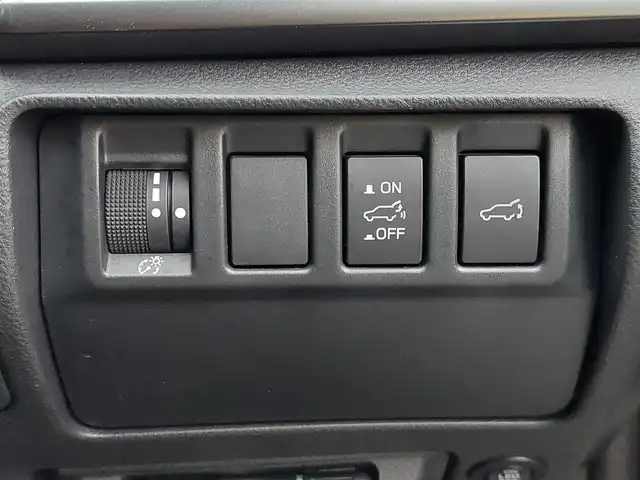 スバル レヴォーグ 1．8STIスポーツ EX 東京都 2021(令3)年 0.6万km セラミックホワイト アイサイトX/純正ナビ/　・フルセグTV/　・Bluetooth接続/　・Apple　Carplay/　・Android　Auto/　・USB/　・AM/FMラジオ/フロント/サイド/リヤカメラ/ビルトインETC/純正ドライブレコーダー/本革シート/シートヒーター/パワーシート/LEDデイライナー/ドアバイザー/純正18インチアルミ/純正フロアマット/プッシュスタート/スマートキー×２/LEDヘッドライト/保証書/取扱説明書