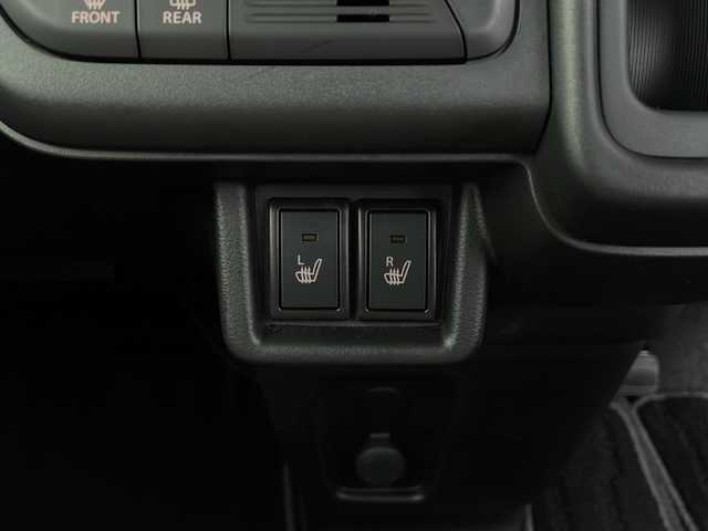 マツダ フレアワゴン XS 鹿児島県 2024(令6)年 0.7万km 黄 純正メモリナビ/(BT/Applecarplay/Androidoauto/AM/FM/フルセグTV)/衝突軽減ブレーキ/レーンキープアシスト/全方位カメラ/バックカメラ/両側パワースライドドア/前後コーナーセンサー/ツートンカラー/アイドリングストップ/ビルトインETC/前席シートヒーター/社外シートカバー/純正LEDヘッドライト/社外14インチアルミホイール/リアサーキュレーター/スペアキー