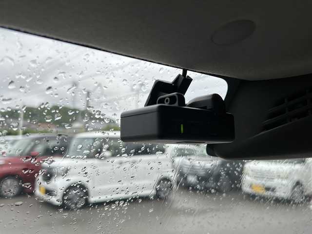 スズキ クロスビー HYBRID MZ 宮崎県 2020(令2)年 4.4万km キャラバンアイボリーパールメタリック/ホワイト 2トーンルーフ 社外SDナビ【AVIC-RLS901II】（Bluetooth/CD/DVD/TV）/全周囲カメラ/クルーズコントロール/ドライブレコーダー/衝突被害軽減ブレーキ/ステアリングリモコン/アイドリングストップ/スペアキー/ETC/パドルシフト