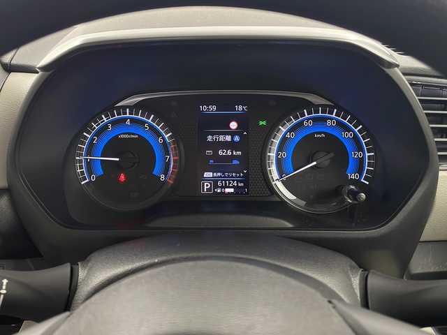 日産 ルークス X 栃木県 2021(令3)年 6.2万km ブロッサムピンク 社外7インチナビ/AM FM CD SD BT ワンセグTV/・レーンアシスト/・衝突軽減ブレーキ/・標識認識機能/・クリアランスソナー/・先行車発進お知らせ/・ふらつき警報/片側パワースライドドア/前後ドライブレコーダー/全周囲カメラ/アイドリングストップ/純正フロアマット/プッシュスタート/オートエアコン/ベンチシート/ステアリングスイッチ/スマートキー