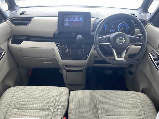 日産 ルークス X 沖縄県 2021(令3)年 6.2万km ブロッサムピンク 純正7インチナビCN-E330D/（AM、FM、CD、SD、BT、ワンセグTV）/・レーンアシスト/・衝突軽減ブレーキ/・標識認識機能/・クリアランスソナー/・先行車発進お知らせ/・ふらつき警報/片側パワースライドドア/前後ドライブレコーダー/全周囲カメラ/アイドリングストップ/純正フロアマット/プッシュスタート/オートエアコン/ベンチシート/ステアリングスイッチ/スマートキー